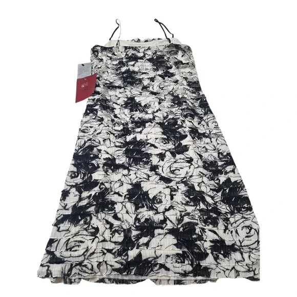 NWT JS Collection Black White Paneled Floral Bodycon Mini Dress Women's 10 E17.1 - Picture 8 of 12